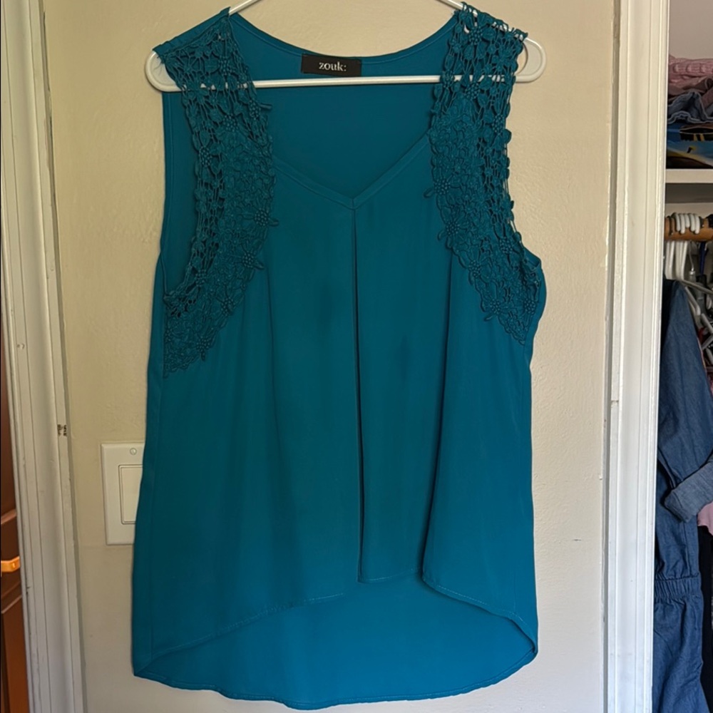 Teal Sleeveless Women's Top